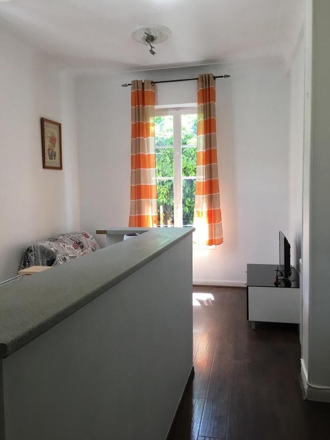 Appartement Les Palmiers Niceairport, Beach200m, 2bedrooms, Wifi Optic