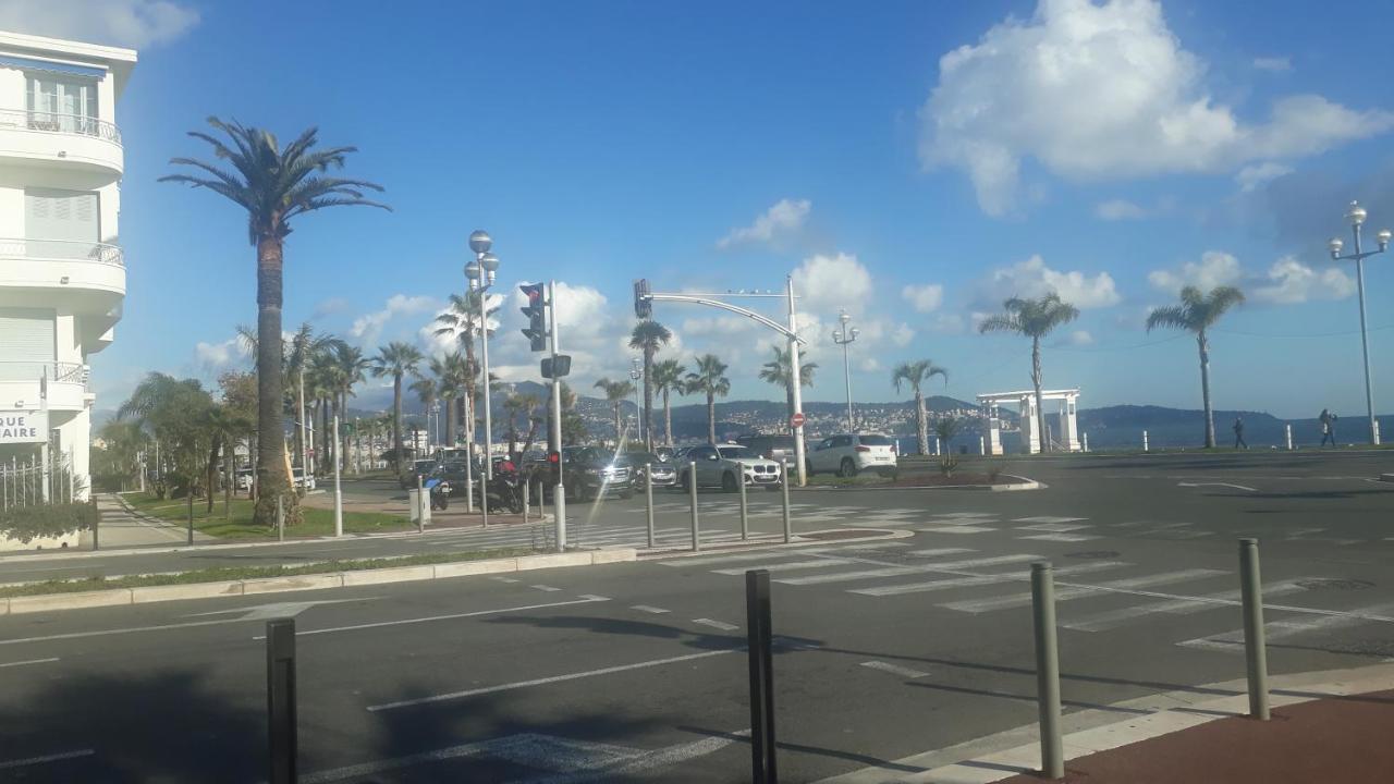 Les Palmiers Niceairport, Beach200m, 2bedrooms, Wifi Optic * Nice